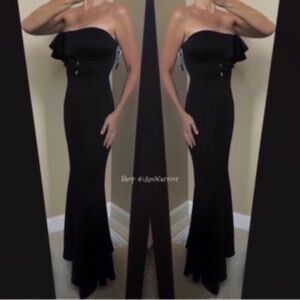 Way-In Ruffle NWT long black strapless dress *shop@iamwarrior